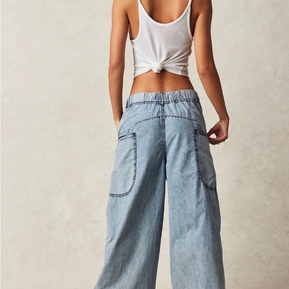 We The Free Shibuya Pull-On Wide-Leg Jeans Size XS Never Worn! - Picture 2 of 6